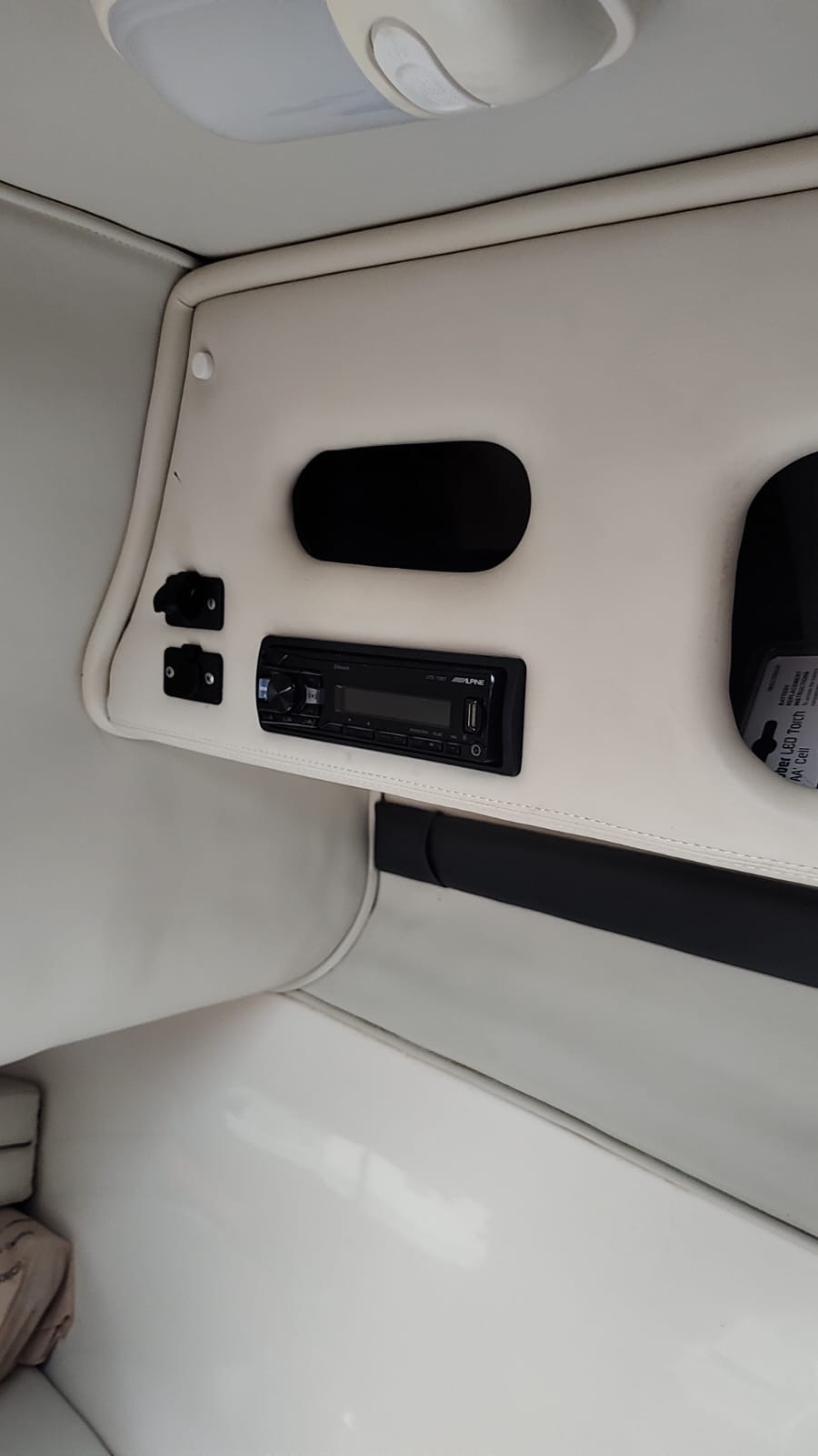 Canestrari Cuddy 245 2017 Mercruiser 250 hp mpi B III